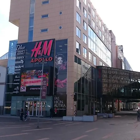 Aida With Balcony Пярну