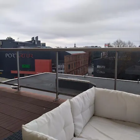 Aida With Balcony Апартаменти *